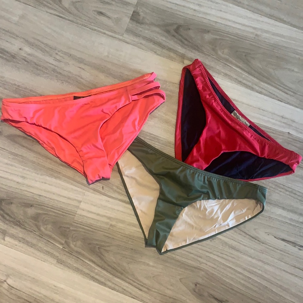 Swimsuit bottoms - set of 3